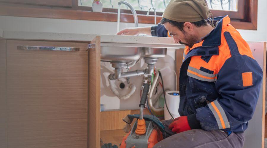 leaky faucet repair in Reelsville, IN